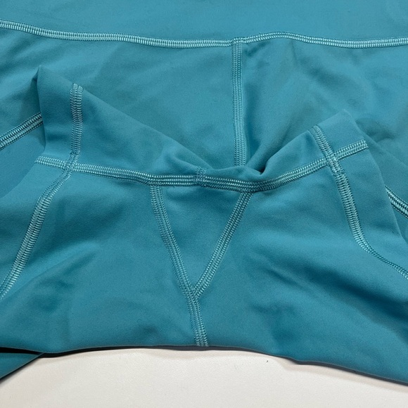 Lululemon Wunder Train Shorts 4” Women’s Size 10 Tidel Teal - Picture 2 of 7